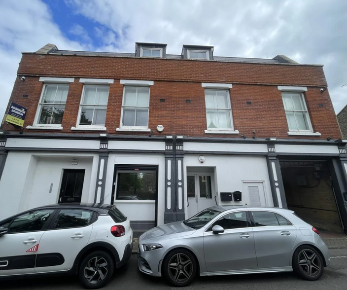 13-15 High St, Orpington for lease - Building Photo - Image 2 of 11