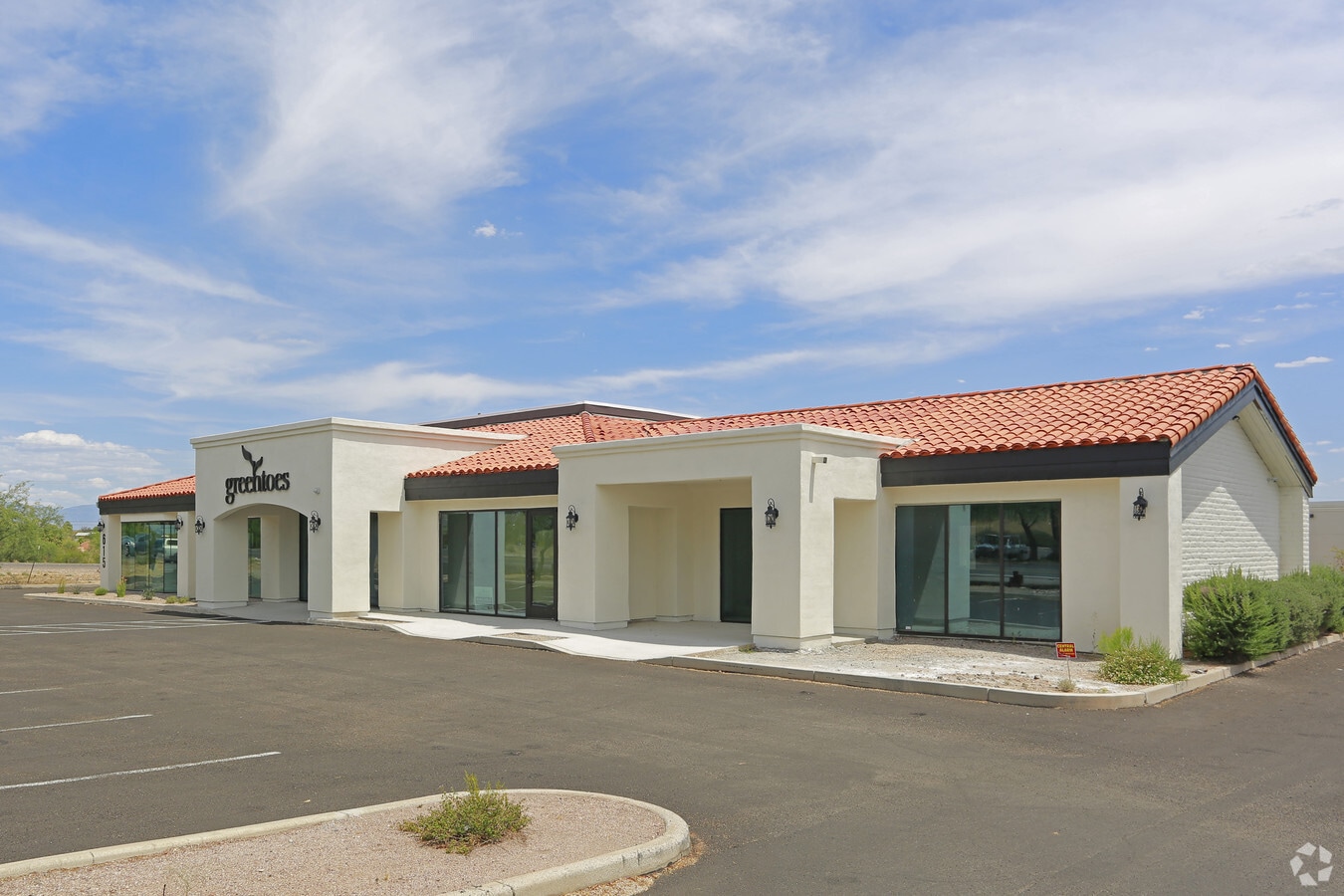 615 W Roller Coaster Rd, Tucson, AZ 85704