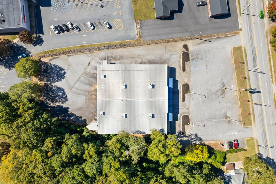 518 E Greer St, Honea Path, SC for lease - Building Photo - Image 3 of 6