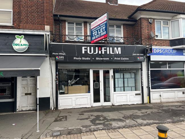 321 Upper Elmers End Rd, Beckenham for sale - Building Photo - Image 1 of 1