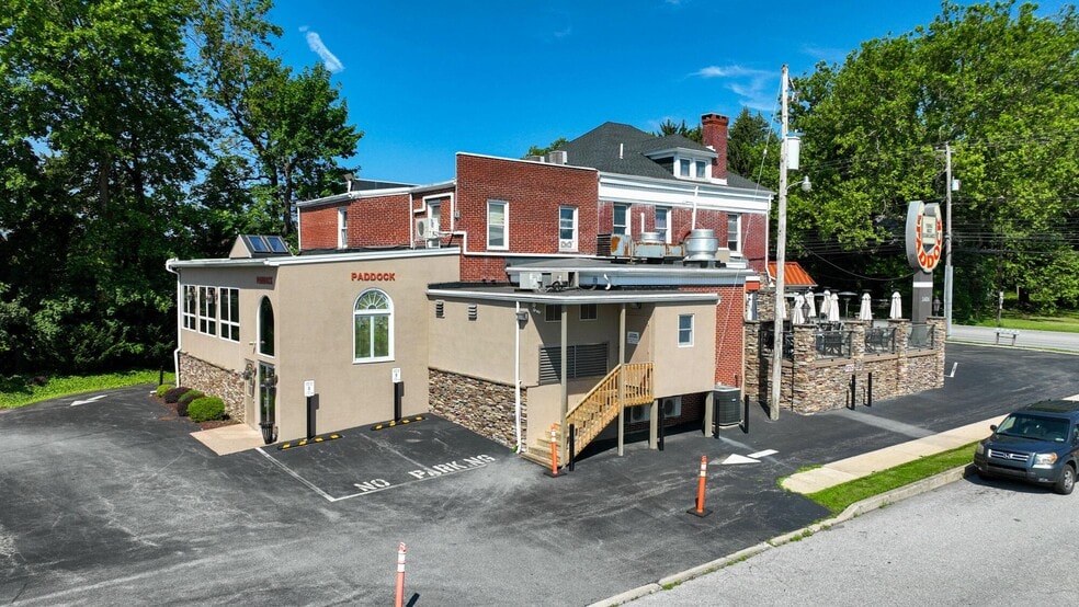 3406 E Market St, York, PA for lease - Building Photo - Image 3 of 15