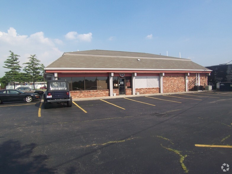 4725 Springboro Pike, Moraine, OH for lease - Building Photo - Image 2 of 7