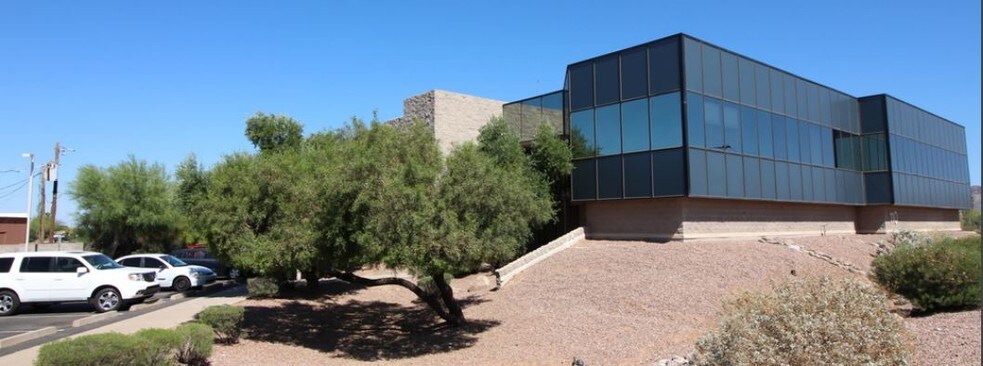 110 S Idaho Rd, Apache Junction, AZ for sale - Building Photo - Image 1 of 1