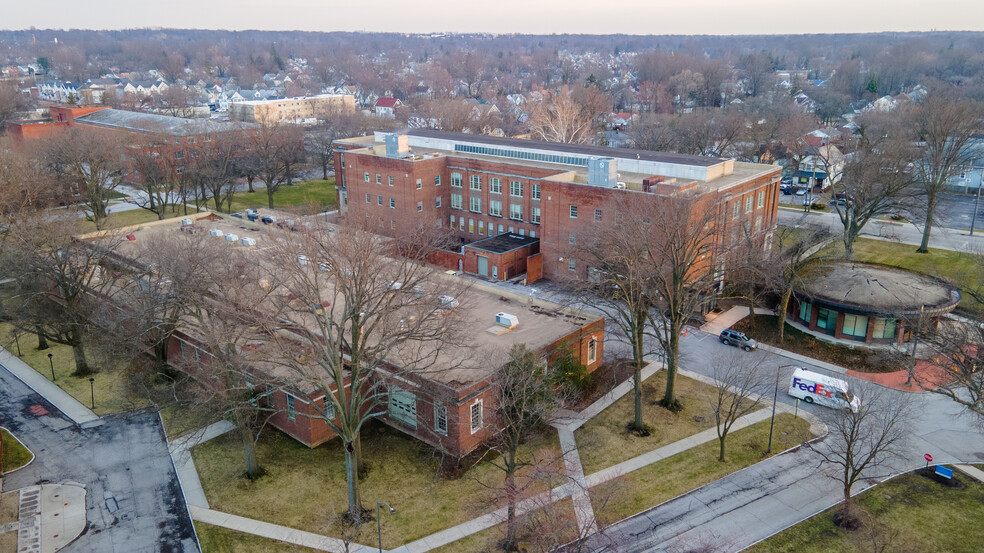 1975 Noble Rd, East Cleveland, OH for lease - Building Photo - Image 3 of 29