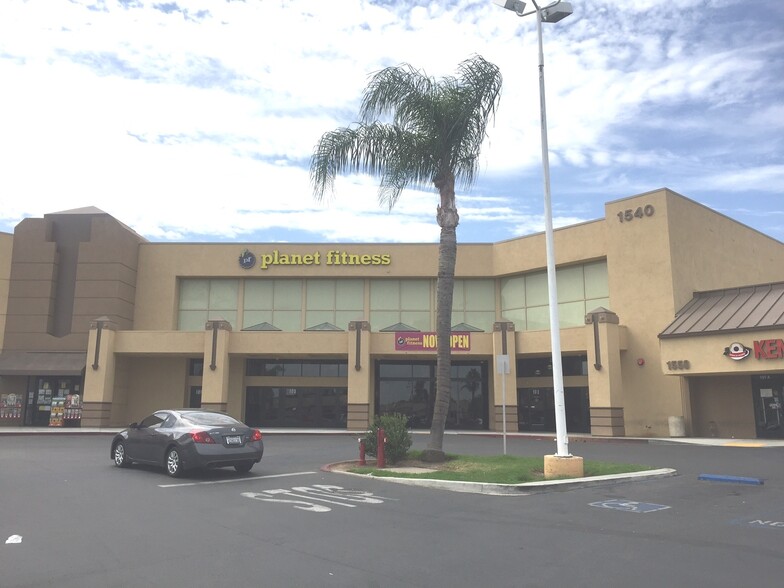 1510 W 6th St, Corona, CA for lease - Building Photo - Image 3 of 4