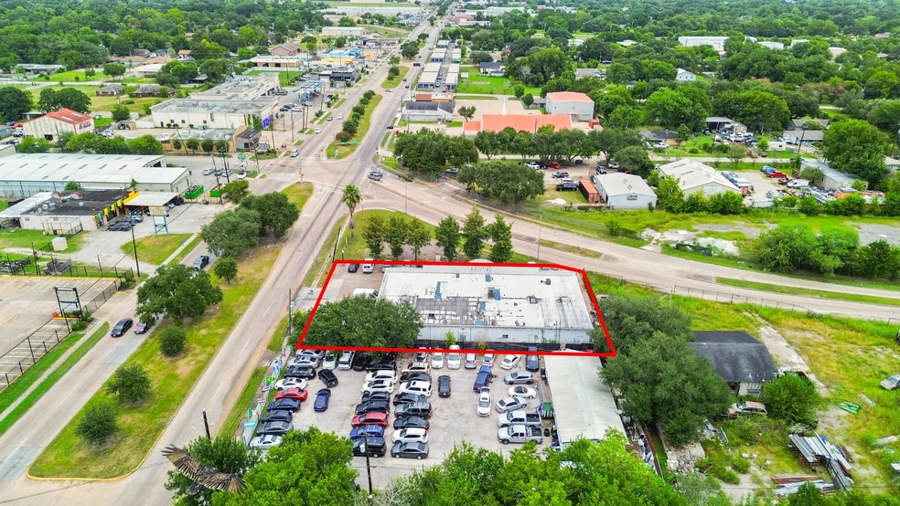 14613 S Post Oak Rd, Houston, TX for sale - Building Photo - Image 2 of 13