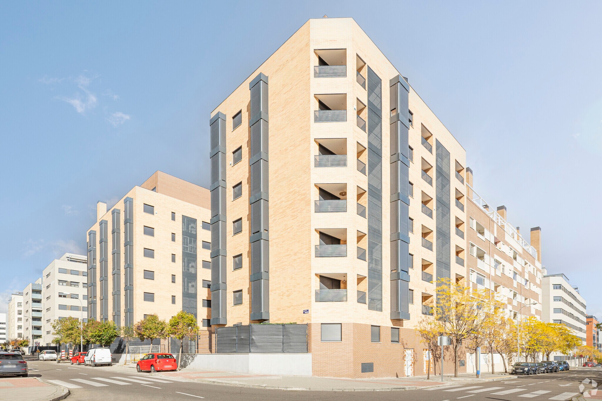 Multifamily in Madrid, Madrid for sale Primary Photo- Image 1 of 3