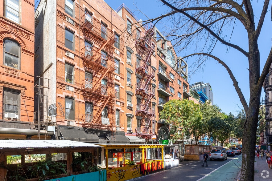 23 Clinton St, New York, NY for lease - Primary Photo - Image 1 of 5