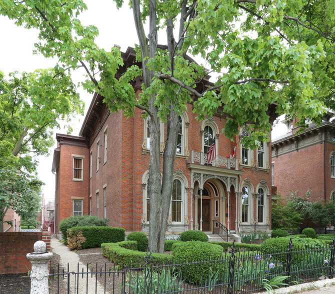 530 E Town St, Columbus, OH for sale - Building Photo - Image 3 of 4