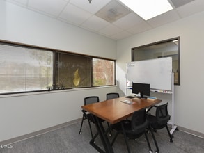 5171 Glenwood Ave, Raleigh, NC for lease Interior Photo- Image 2 of 7