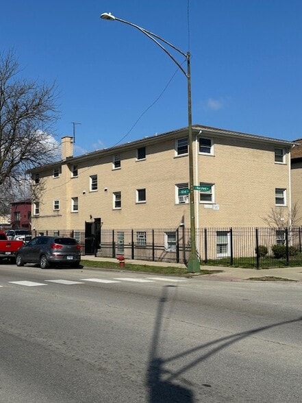 8258 S Maryland Ave, Chicago, IL for sale - Building Photo - Image 2 of 12