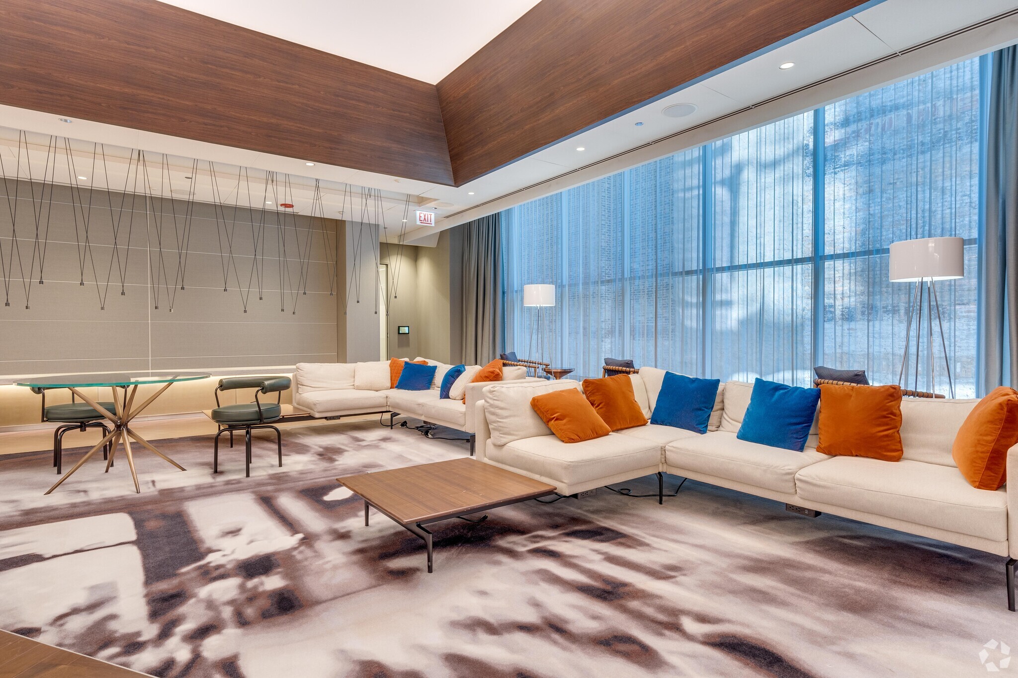 155 N Wacker Dr, Chicago, IL 60606 - Office for Lease | LoopNet