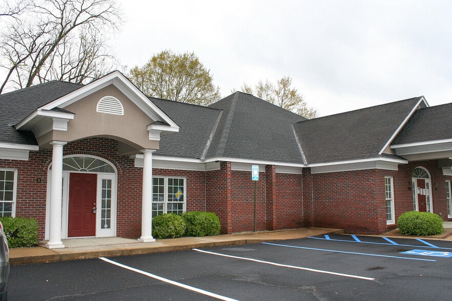 1900 11th Ave, Columbus, GA for lease - Building Photo - Image 1 of 17