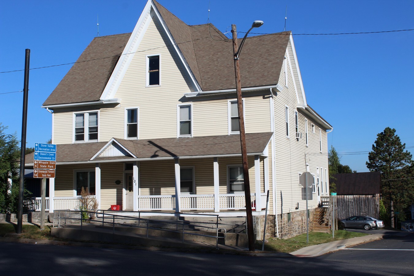 101 W Pine Grove Rd, Pine Grove Mills, PA 16868