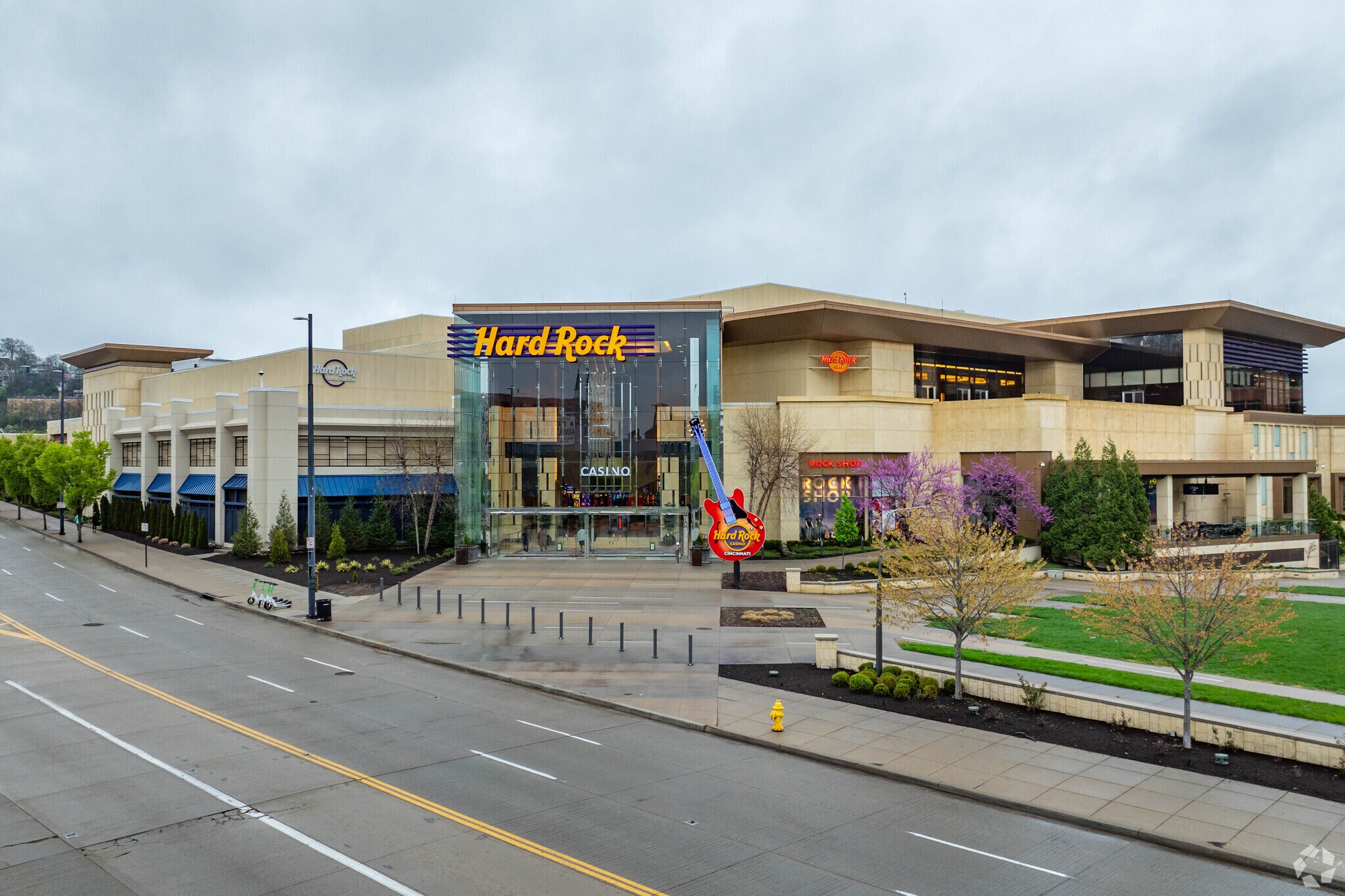 1000 Broadway St, Cincinnati, OH for sale Primary Photo- Image 1 of 1