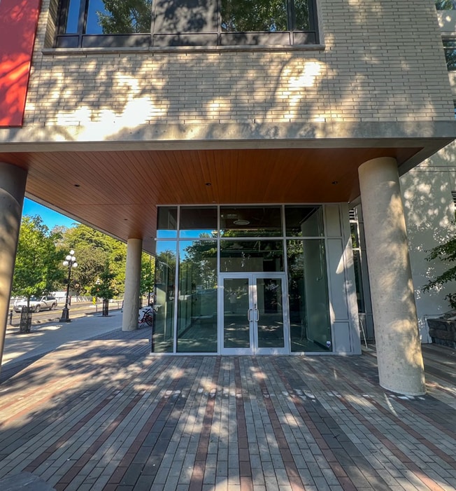 701 Belleville St, Victoria, BC for lease Building Photo- Image 1 of 6