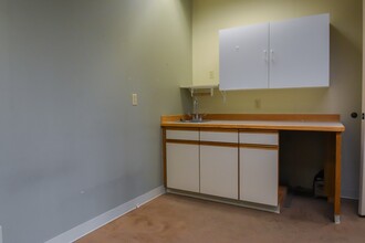 9320 SW Barbur Blvd, Portland, OR for lease Interior Photo- Image 2 of 4