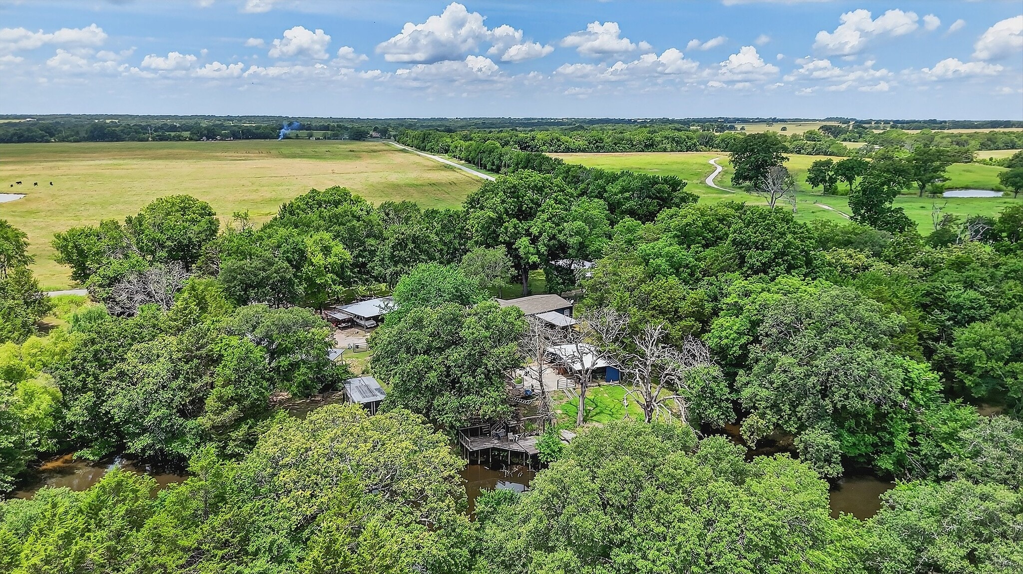 2869 Ranch Rd, Whitesboro, TX for sale Primary Photo- Image 1 of 19