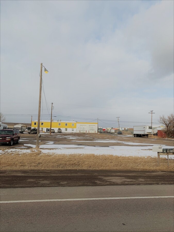 2501 Vaughn Rd, Great Falls, MT 59404
