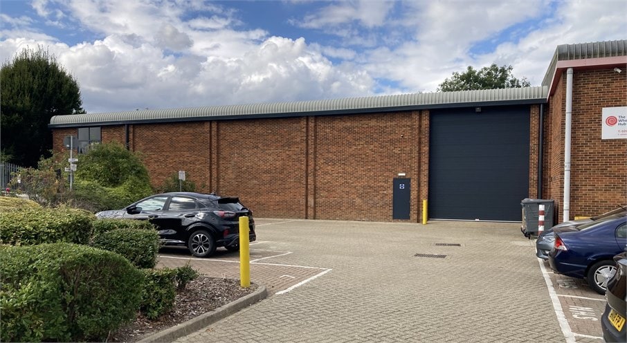 Whitton Rd, Hounslow for sale - Building Photo - Image 1 of 1