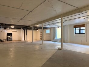 10-25 48th Ave, Long Island City, NY for lease Interior Photo- Image 2 of 8