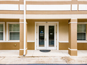 13139 W Linebaugh Ave, Tampa, FL for lease Building Photo- Image 1 of 14