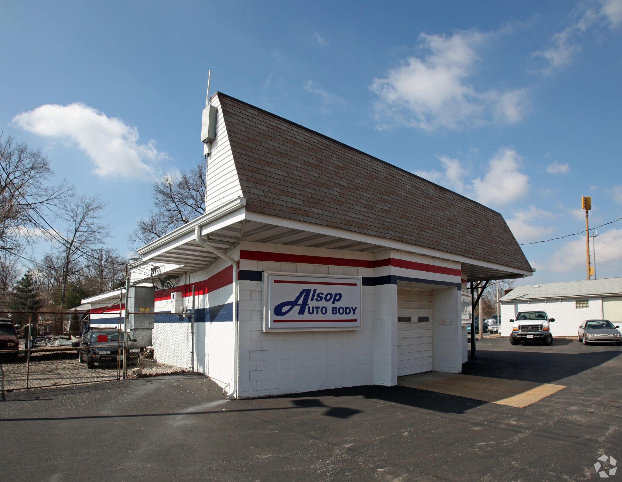 8664 St Charles Rock Rd, Saint Louis, MO 63114 Retail for Sale