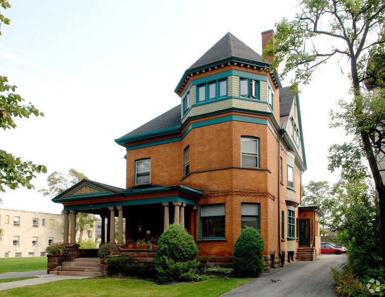 217 Linwood Ave, Buffalo, NY 14209