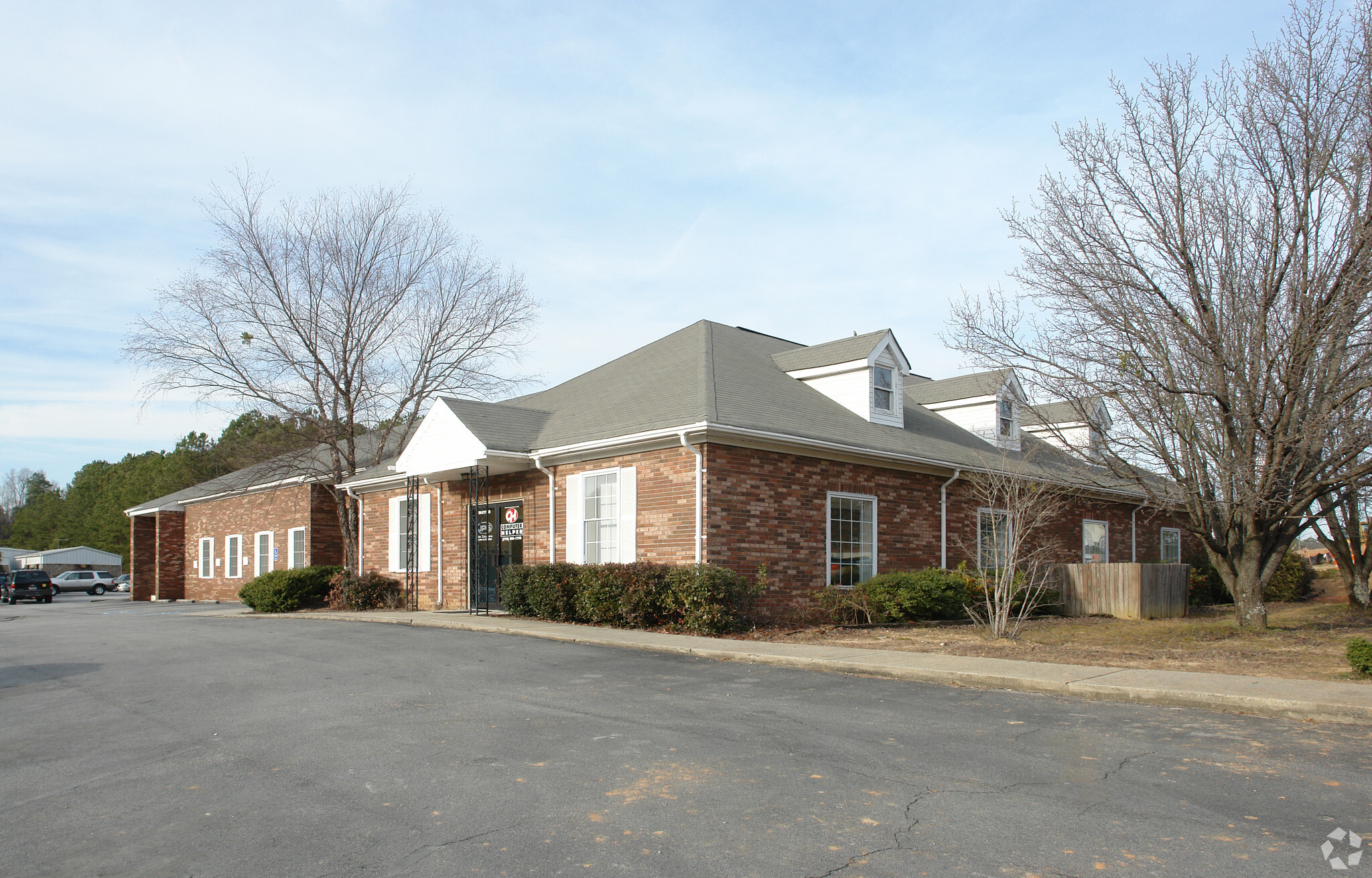 8723 Hospital Dr, Douglasville, GA for sale Primary Photo- Image 1 of 1