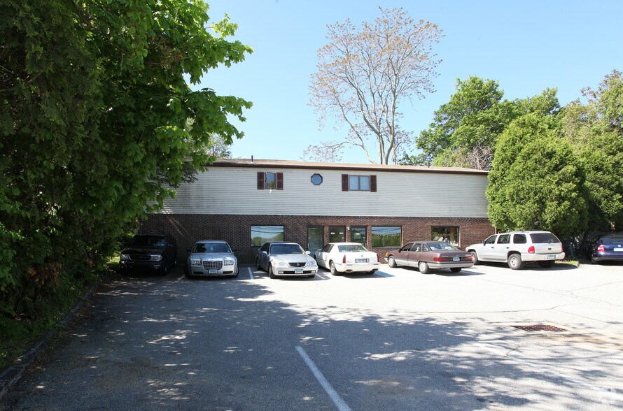191197 Poquonnock Rd, Groton, CT 06340 Office/Retail for Lease