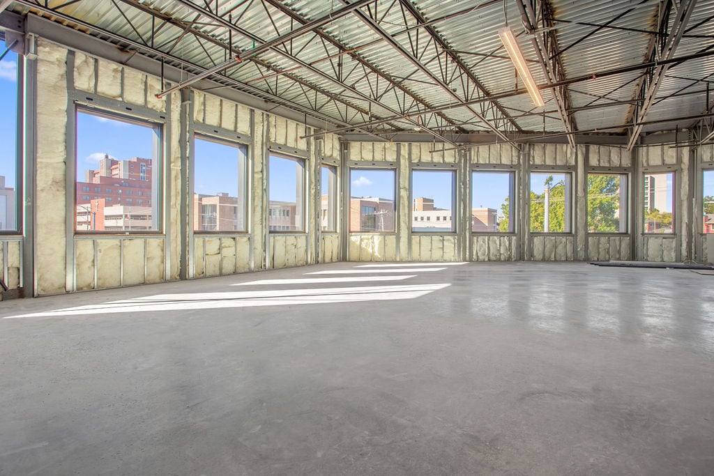 525 NW 11th St, Oklahoma City, OK for lease Interior Photo- Image 1 of 4