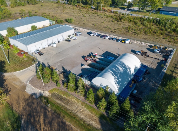 8190 Old White Lake Rd, Springfield Township, MI for sale - Building Photo - Image 2 of 14