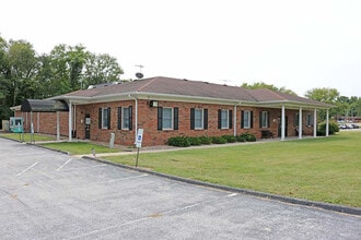 28 N 64th St, Belleville, IL for lease Interior Photo- Image 2 of 3