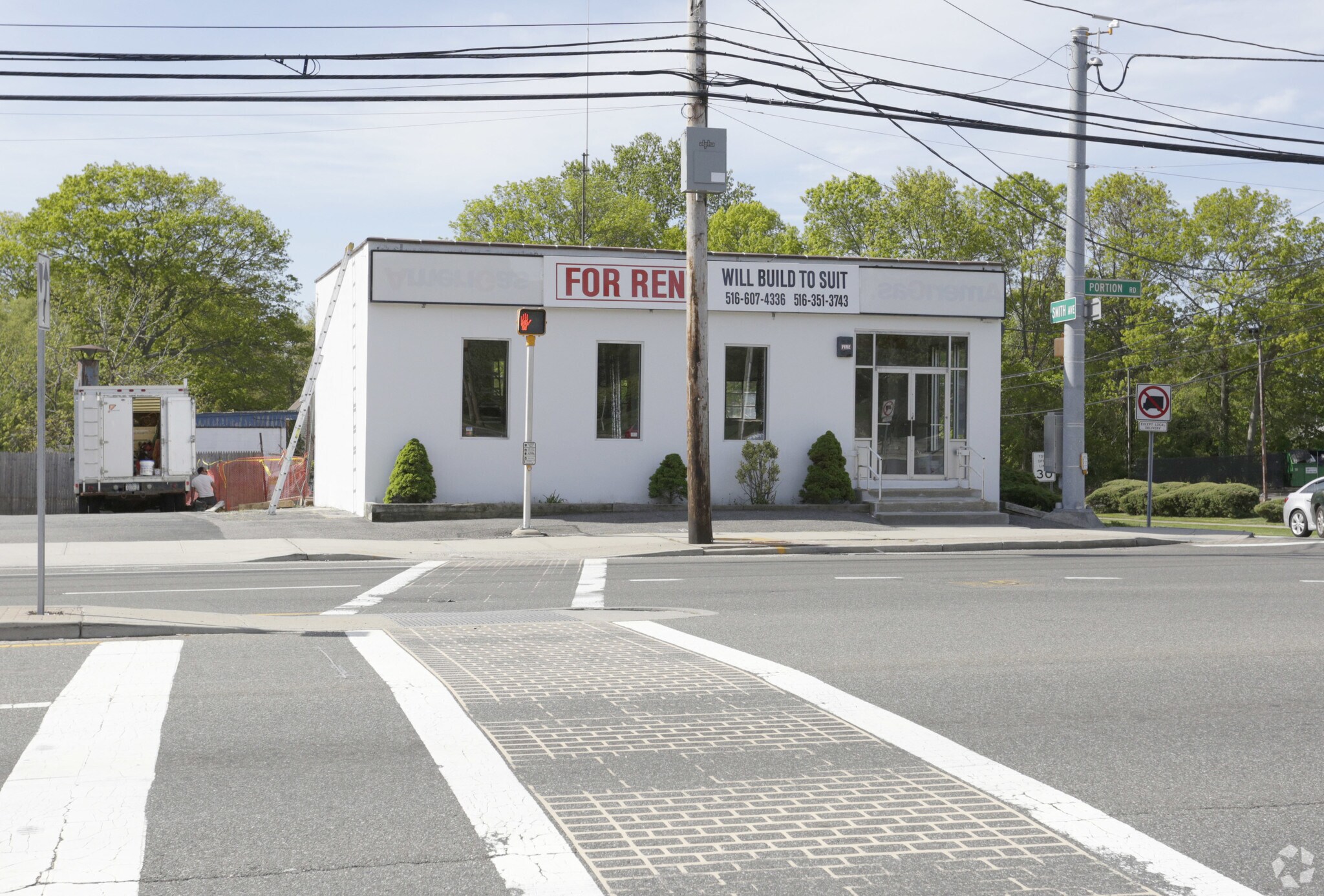 624 Portion Rd, Ronkonkoma, NY for sale Primary Photo- Image 1 of 1