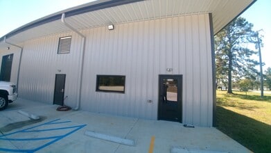 4243 Halls Mill Road, Mobile, AL for lease Building Photo- Image 1 of 5