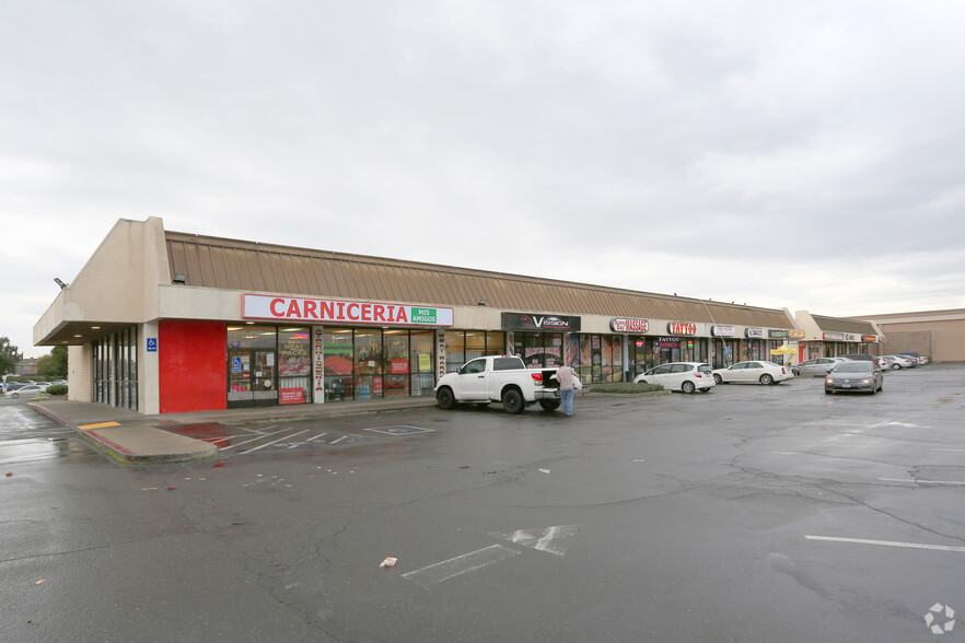 7244-7260 Franklin Blvd, Sacramento, CA for lease - Building Photo - Image 2 of 5