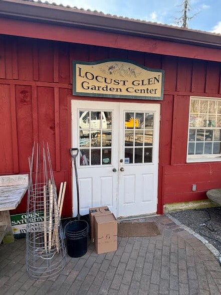 181 State Route 37, New Fairfield, CT for lease - Building Photo - Image 2 of 13