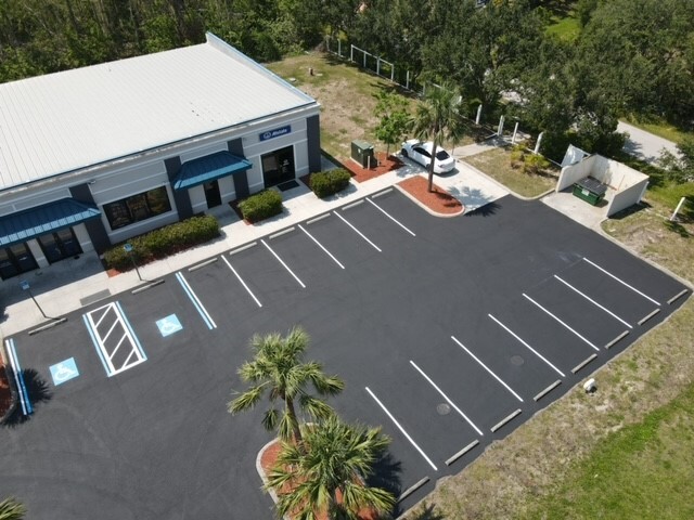 29291 Tribune Blvd, Punta Gorda, FL for sale - Building Photo - Image 3 of 9