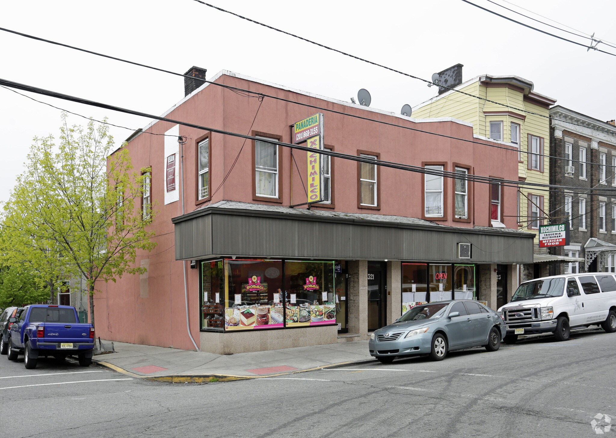 323-21 61st St, West New York, NJ for sale Primary Photo- Image 1 of 1