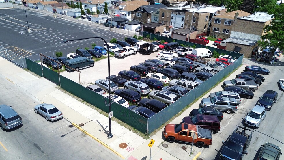 5000 W Cermak Rd, Cicero, IL for sale - Building Photo - Image 3 of 65