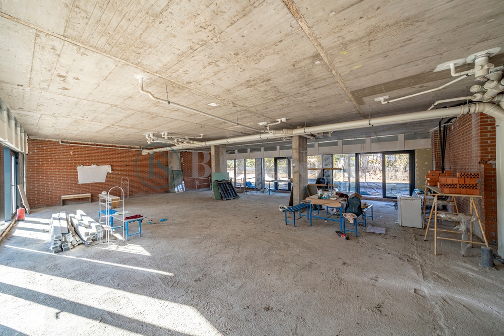 Calle Aguaron, 3, Madrid, MAD 28023 - Unit Local 3 -  - Interior Photo - Image 2 of 10