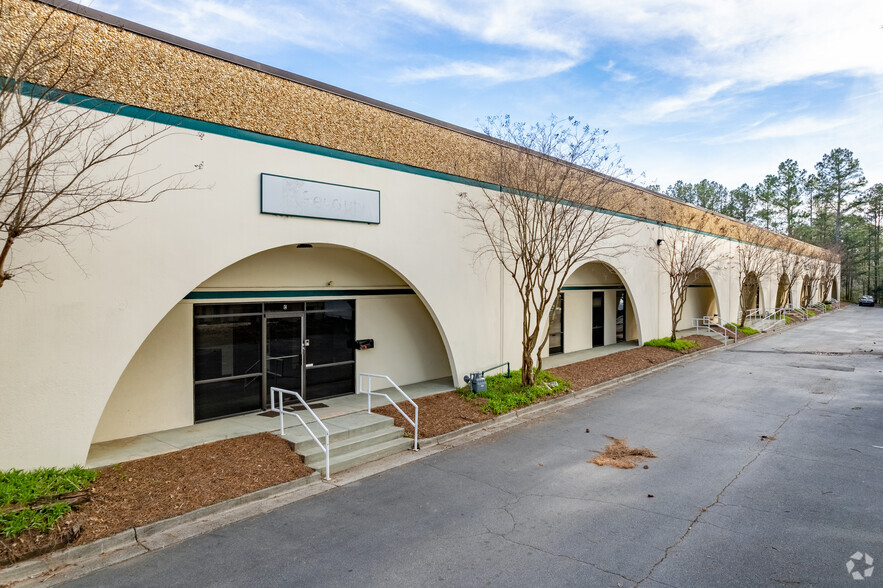 5964 Peachtree Corners East, Norcross, GA for lease - Primary Photo - Image 1 of 5