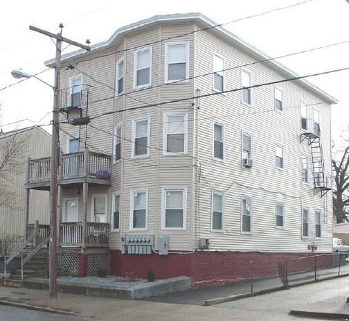 74 Anthony Ave, Pawtucket, RI for sale Primary Photo- Image 1 of 1