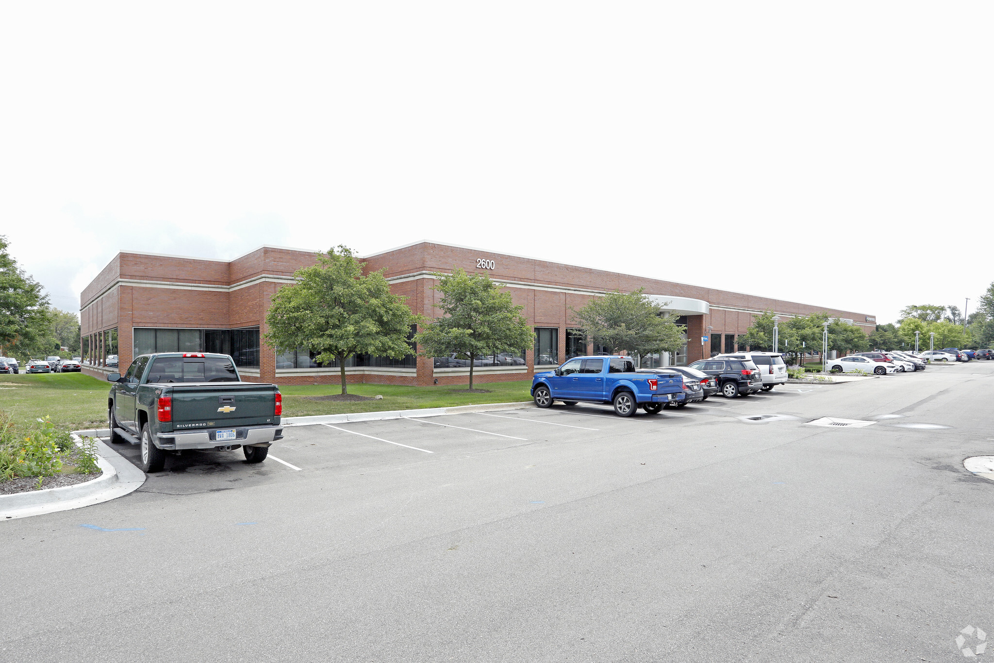 2600 Bellingham Dr, Troy, MI for lease Primary Photo- Image 1 of 23