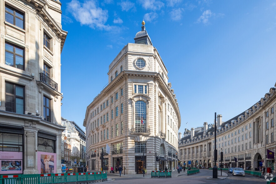 100 Regent St, London for lease - Building Photo - Image 2 of 2