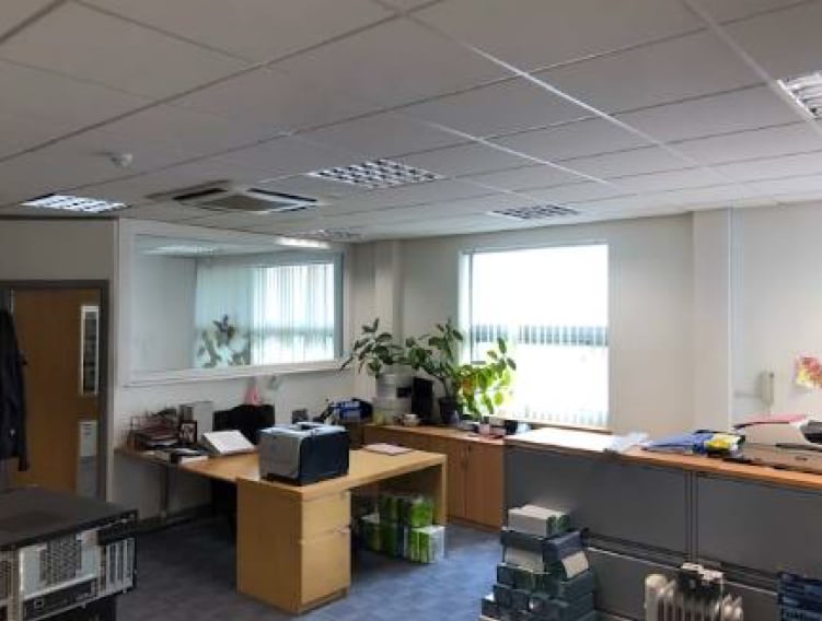 Princess Parade, Manchester for lease Interior Photo- Image 1 of 2