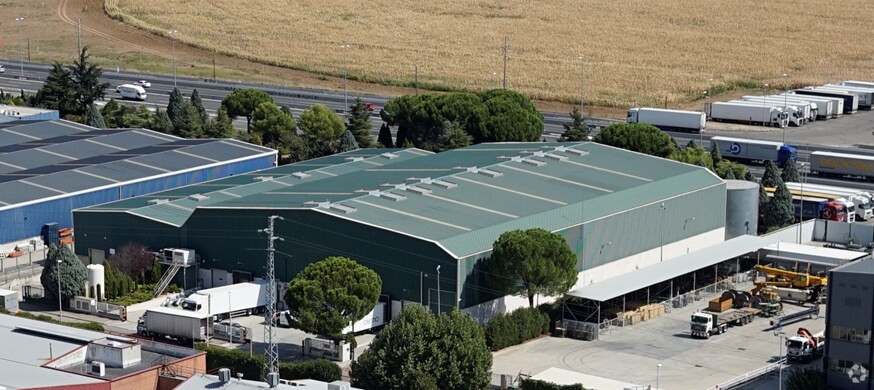 in Azuqueca de Henares, Guadalajara for sale - Primary Photo - Image 1 of 1