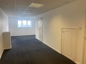 Eldon Way, Hockley for lease Interior Photo- Image 2 of 5