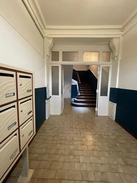 51 Rue Sainte, Marseille for lease - Lobby - Image 1 of 15