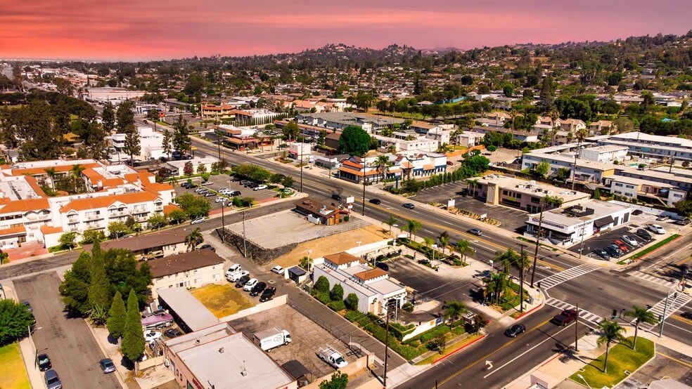 150 W Whittier Blvd, La Habra, CA for sale - Building Photo - Image 3 of 21